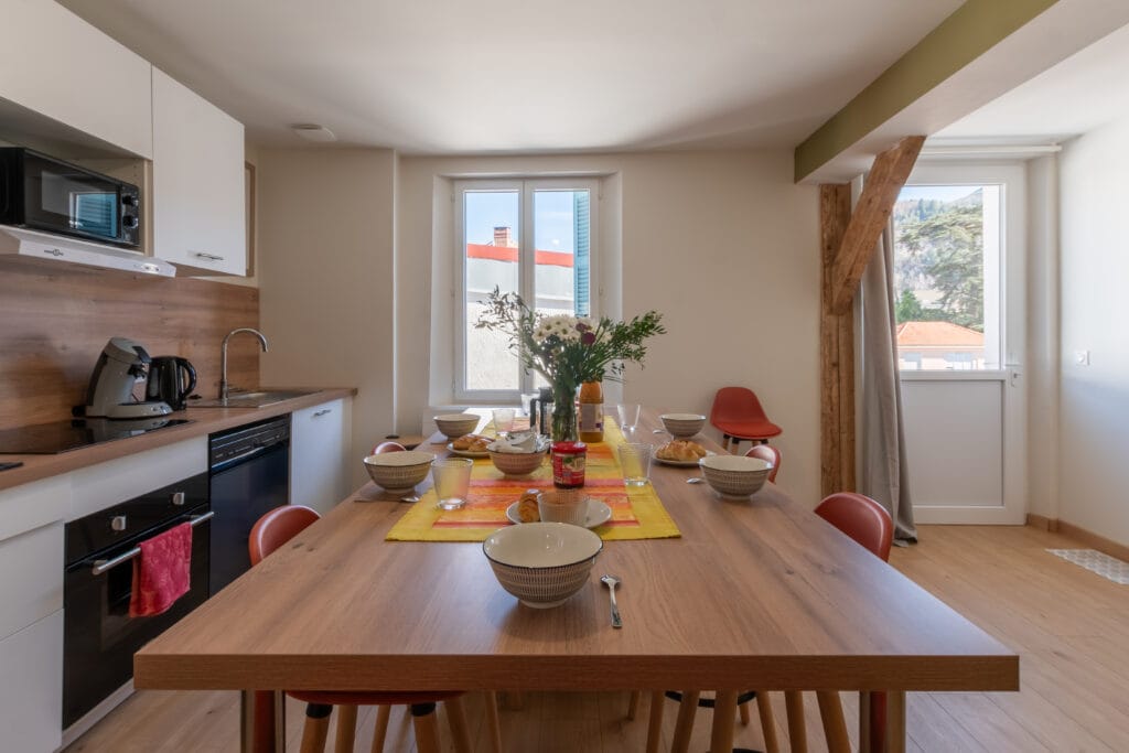 appartement-belvedere-meuble-location-saisonniere-lourdes-le-le-pavillon-bleu-scaled