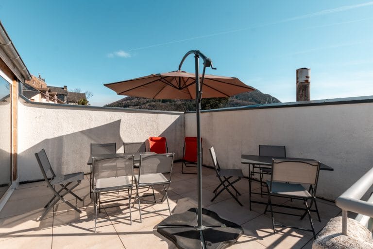 appartement-belvedere-piece-a-vivre-location-lourdes-centre-le-pavillon-bleu