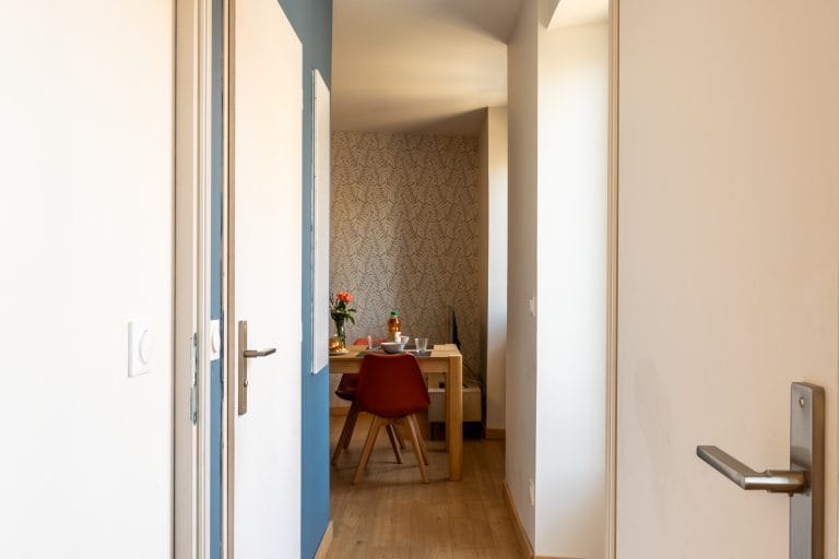 appartement-cote-pyrenees-espace-nuit-hebergement-calme-lourdes-pavillon-bleu