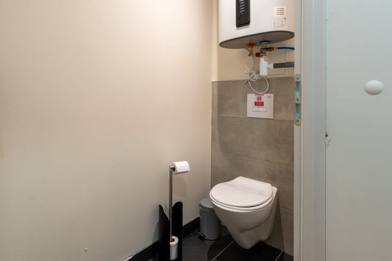 appartement-cote-pyrenees-linge-toilette-fourni-hebergement-lourdes-pavillon-bleu