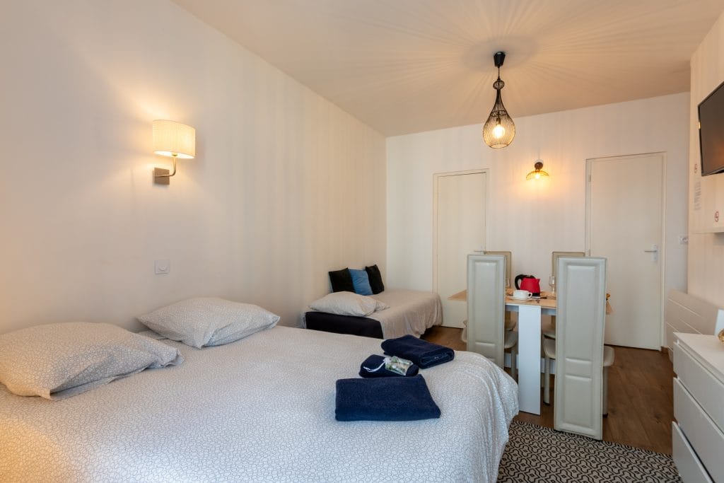 studio-relax-confort-sommeil-location-vacances-lourdes-le-pavillon-bleu