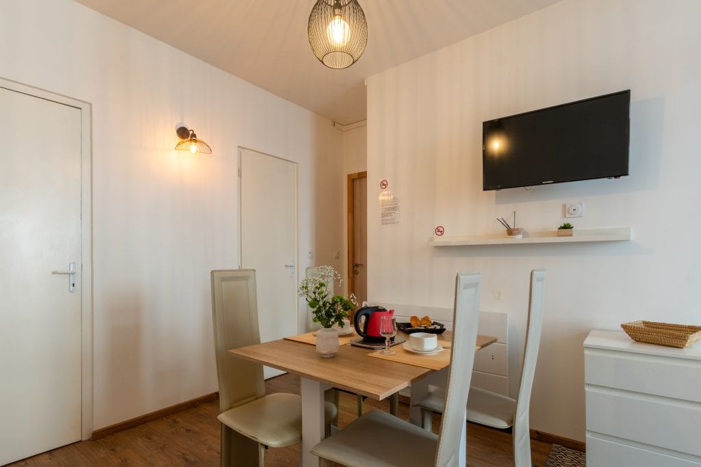 studio-relax-meuble-location-saisonniere-lourdes-le-pavillon-bleu