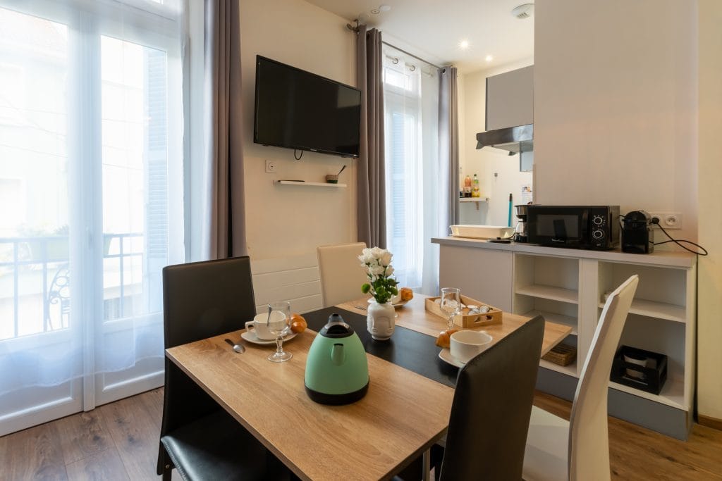 studio-happy-meuble-location-saisonniere-lourdes-le-pavillon-bleu